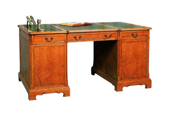 Chippendale Desk
